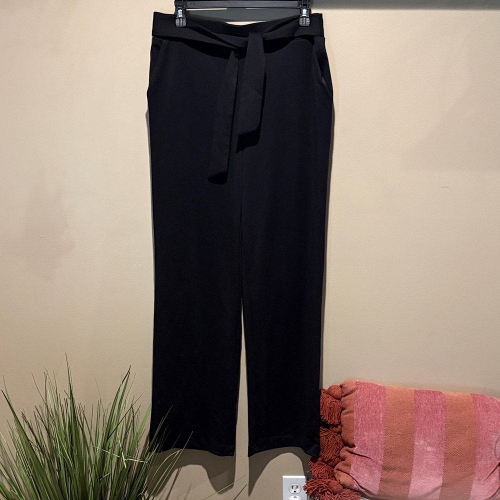 Sophisticated Black lined Women's Trousers w bow belt front